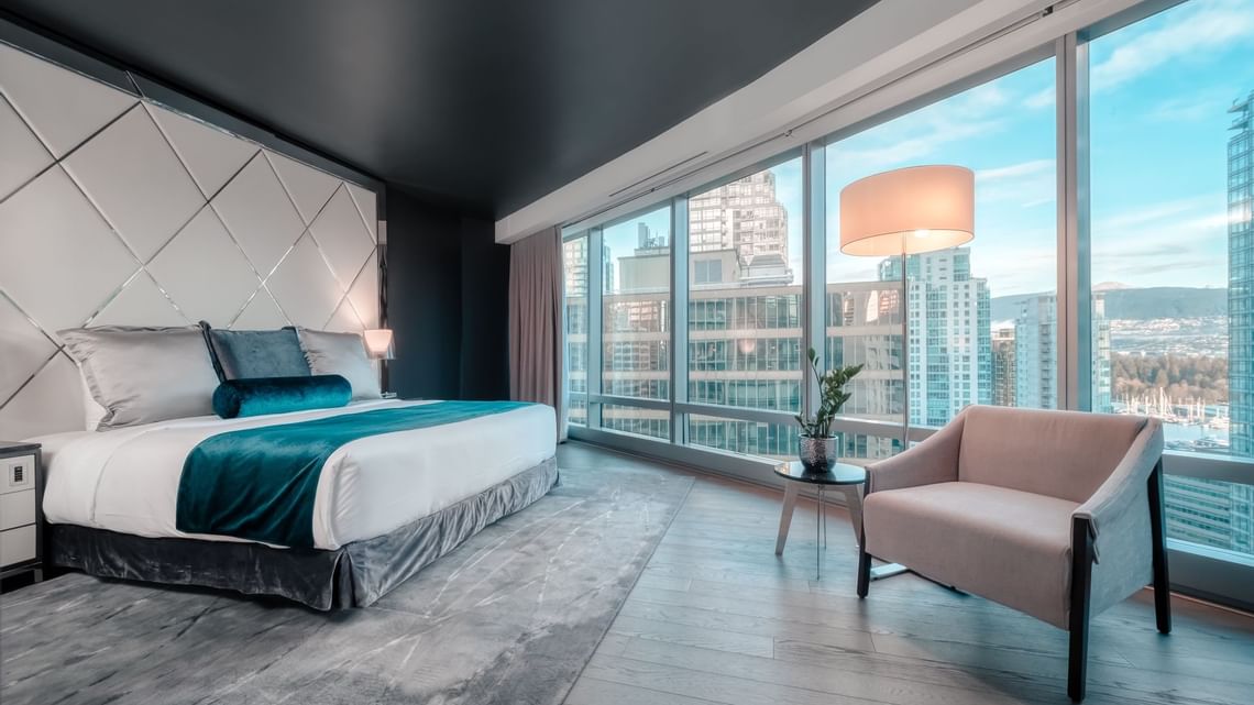 Paradox, King Bed