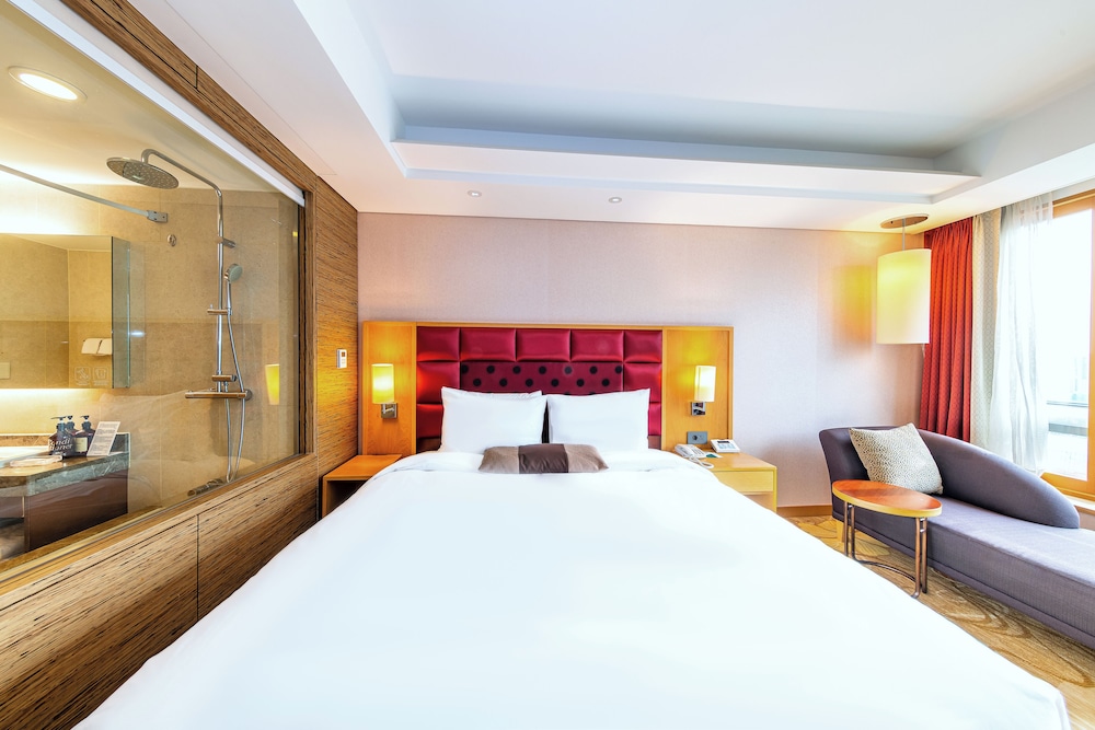 Koreana Hotel 30/64