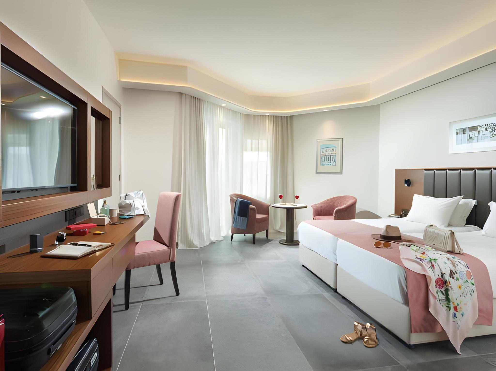 Room, Inland View