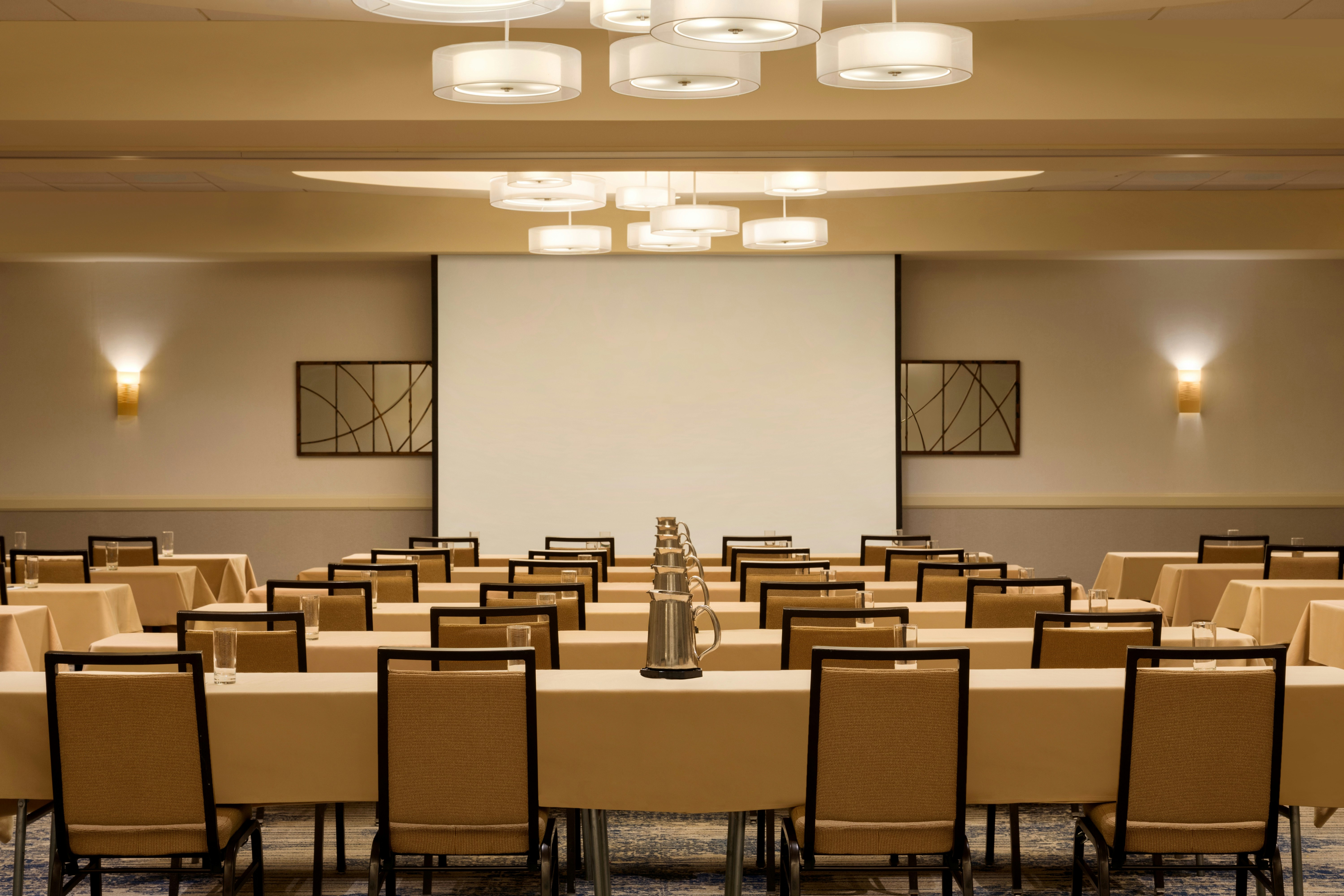 Embassy Suites by Hilton Boston Waltham 49/66
