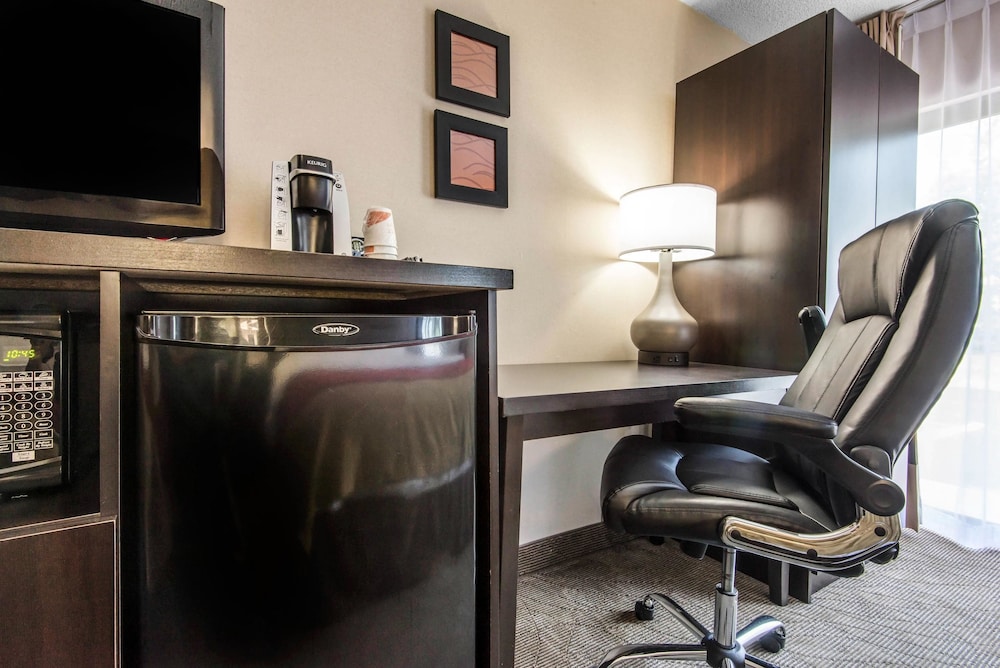Comfort Inn Owen Sound 28/33
