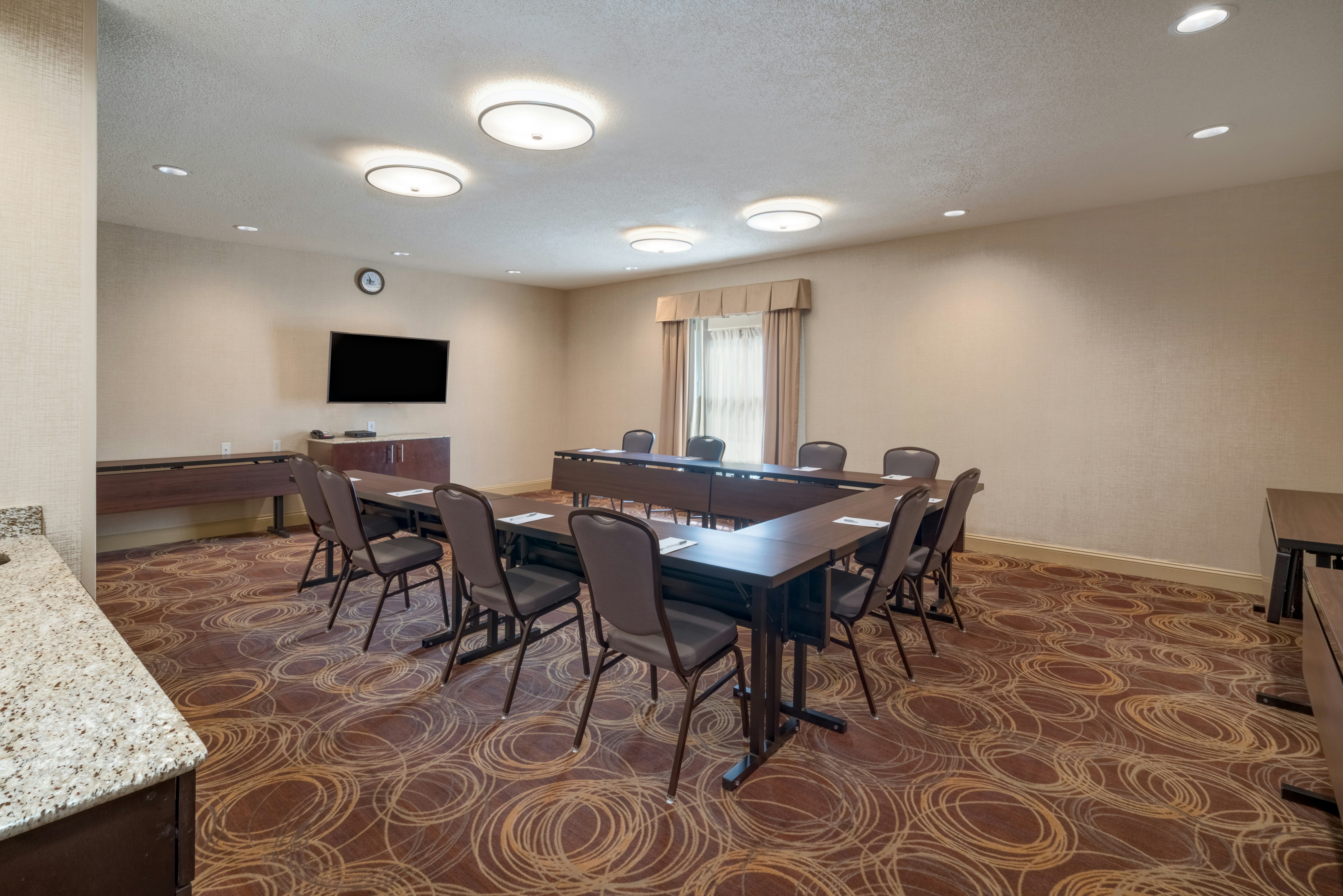 Hampton Inn Corydon 33/34