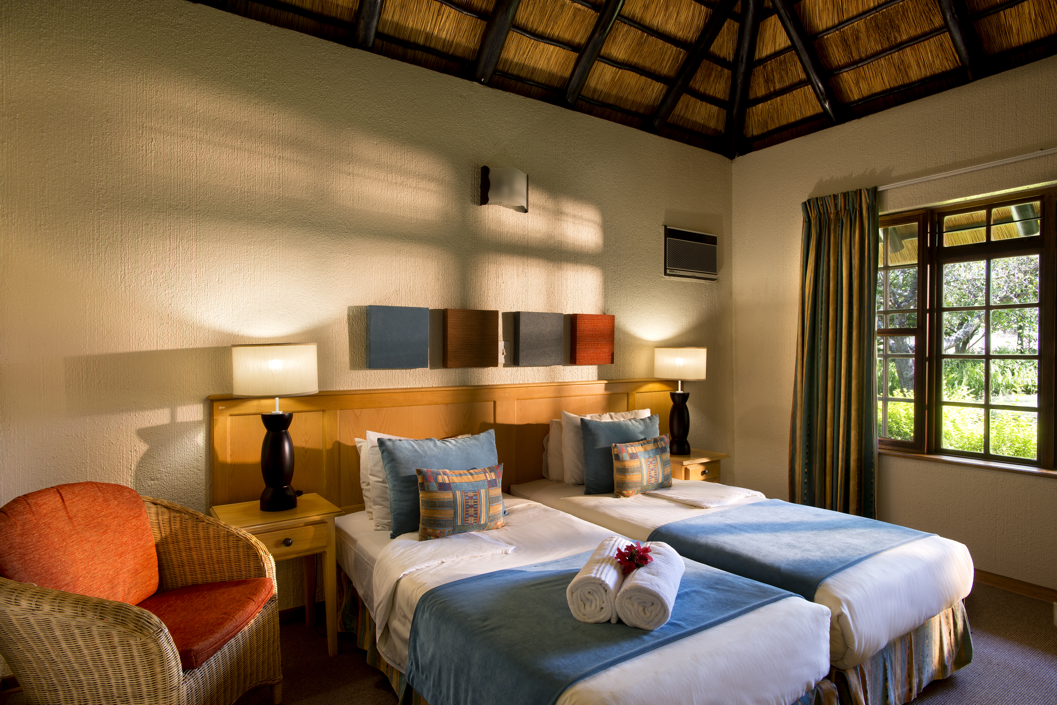 3 BEDROOMS, CHALET