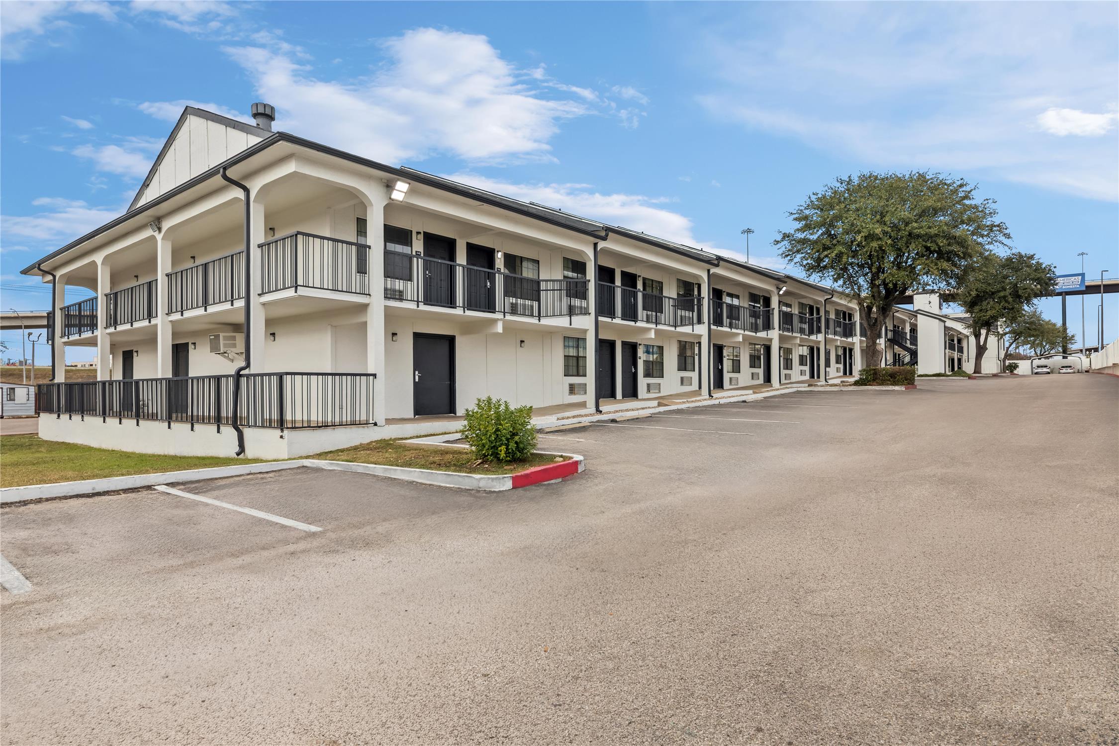 Americas Best Value Inn Austin University 26/32