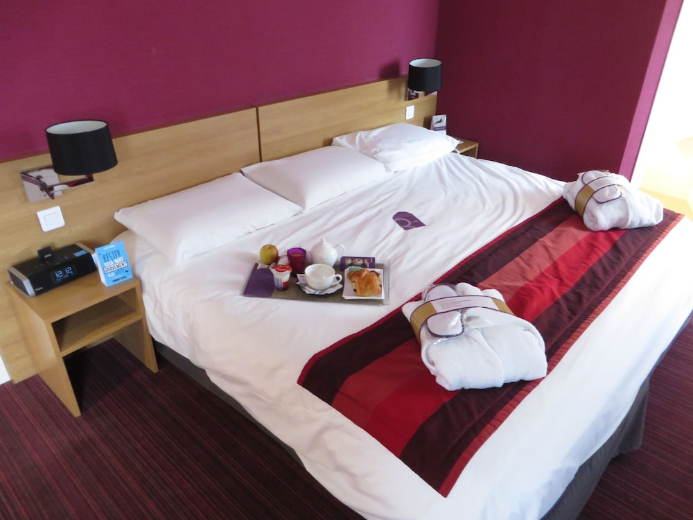Mercure Luxeuil Les Bains Hexagone 28/71