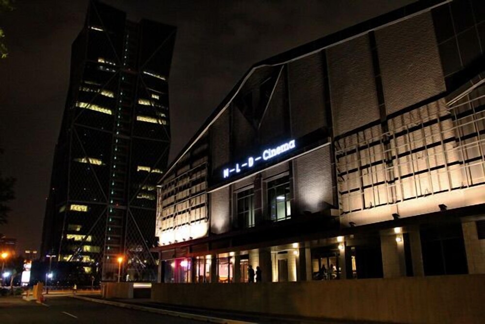 The River Fashion Hotel 3/65