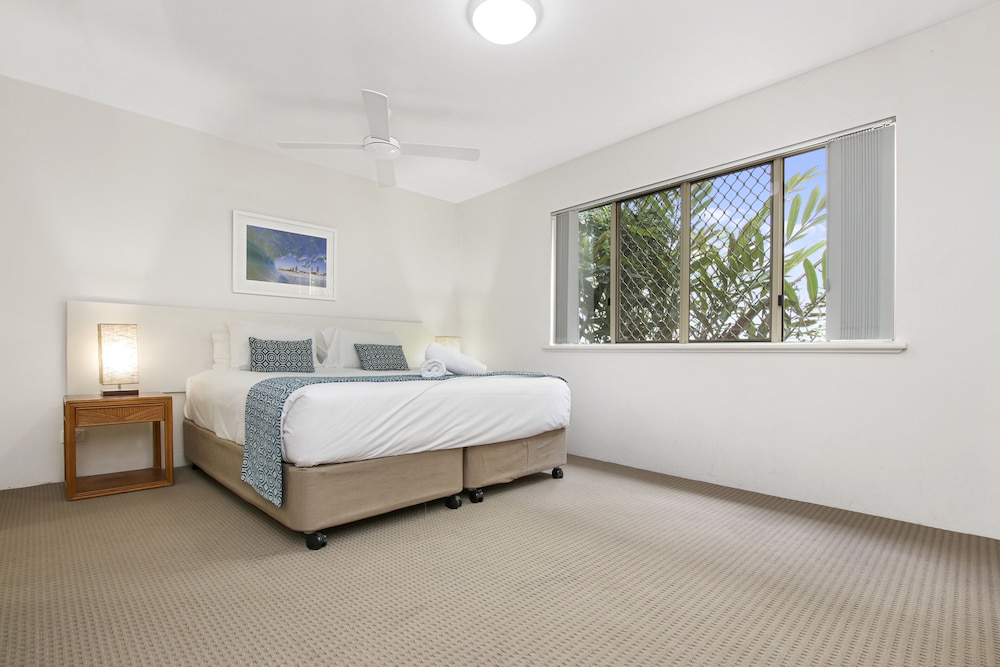 Headland Beach Resort 15/69