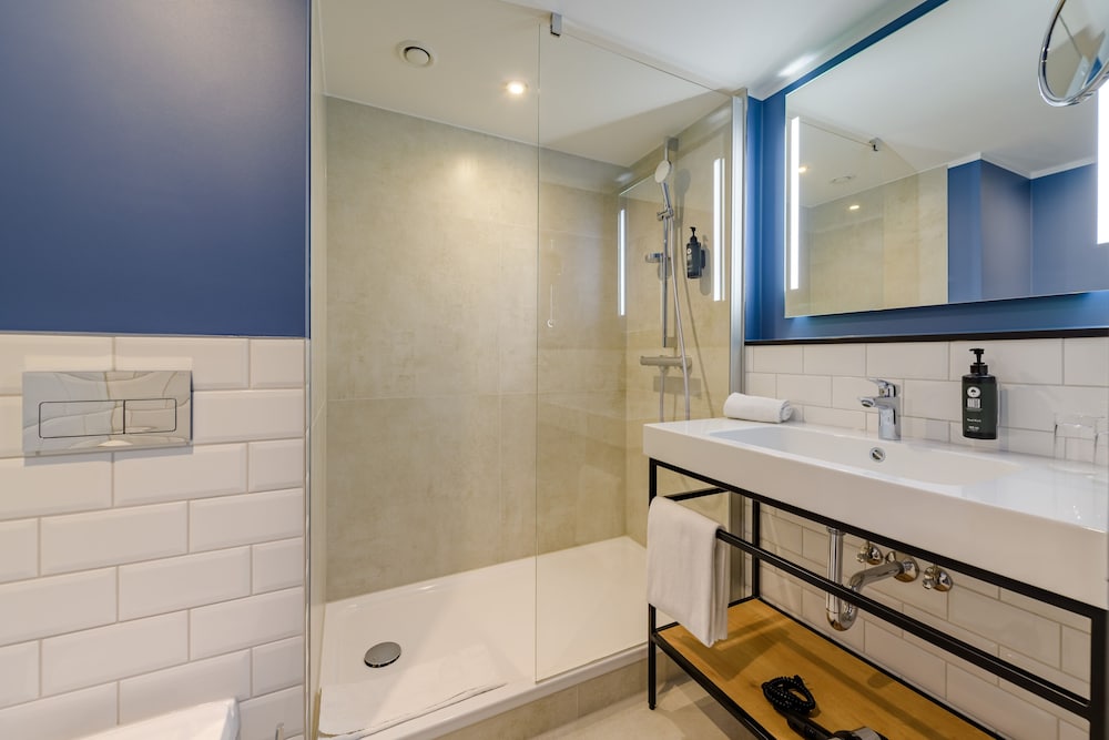 Vienna House Easy by Wyndham Frankfurt Airport 60/60