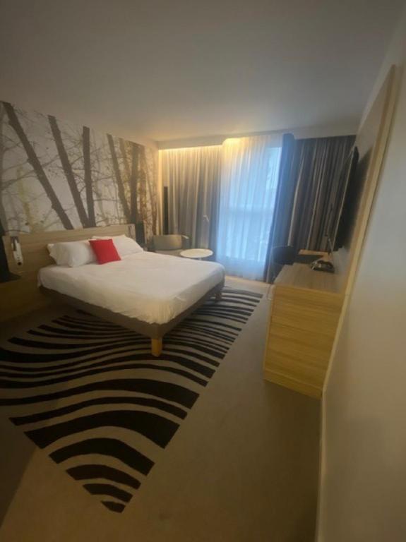 Superior, Double or Twin Bed, Accessible