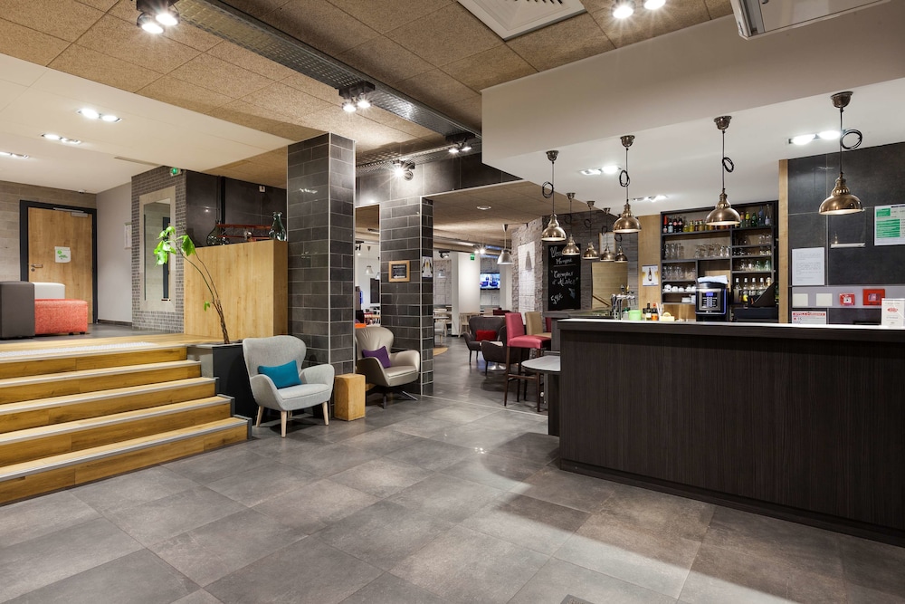 Hotel Campanile Metz Nord - Talange 10/69
