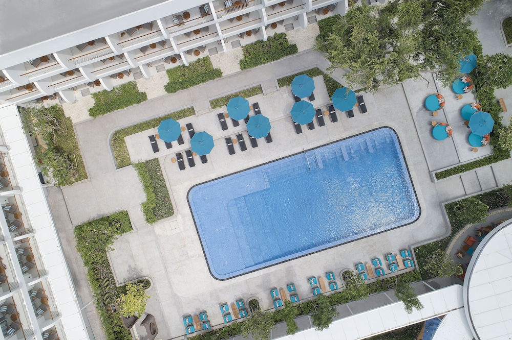 Avani Chaweng Samui Hotel and Beach Club 5/35