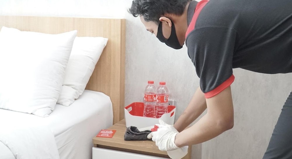 Reddoorz Plus Pogung Raya 17/23