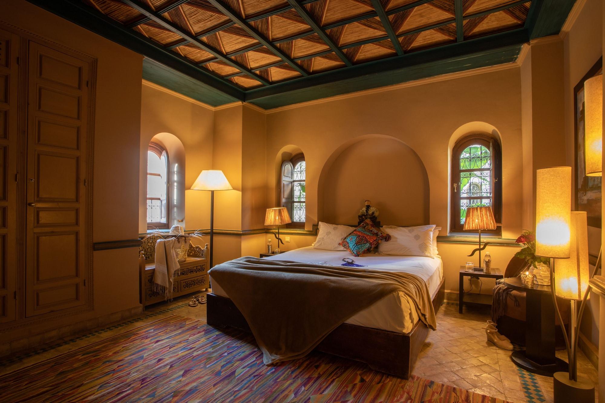 جناح بريميوم، Riad Hizad 2/5