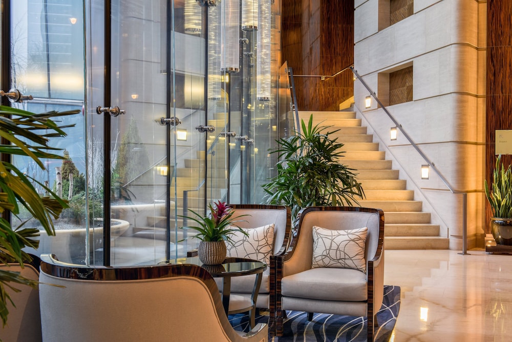 Trump International Hotel & Tower Chicago 9/84
