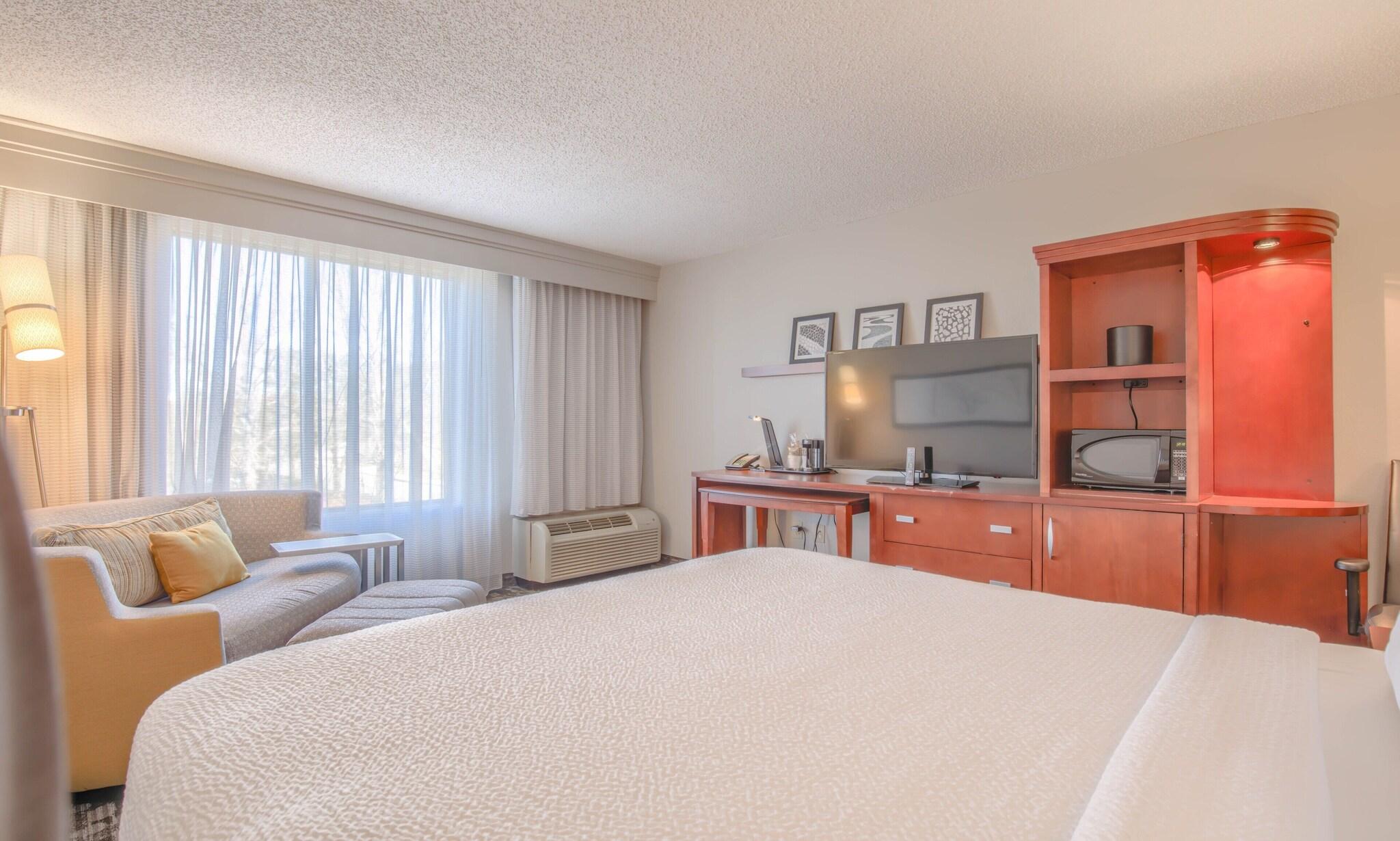 Room, Double Bed, Accessible