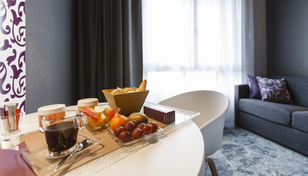 Mercure La Roche Sur Yon Centre 33/76