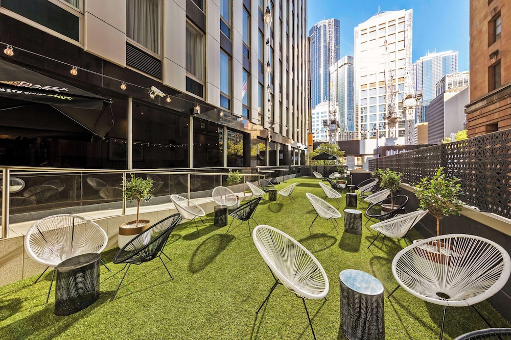 Oaks Melbourne on Market Hotel 67/72