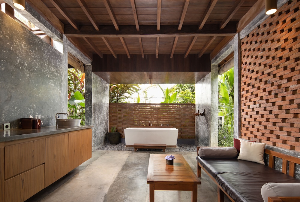Beehouse Dijiwa Ubud 9/48