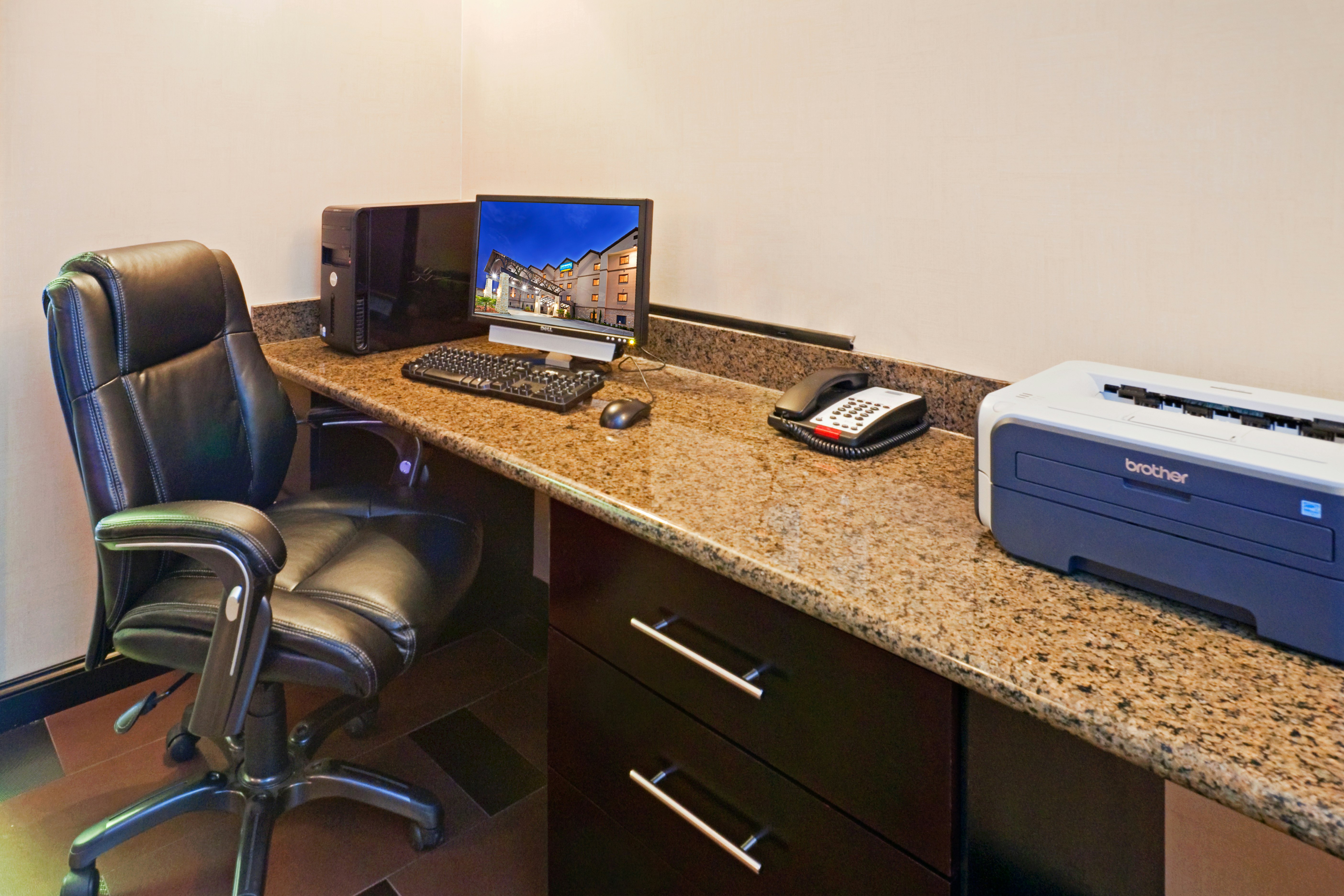 Staybridge Suites Dfw Airport North 64/75