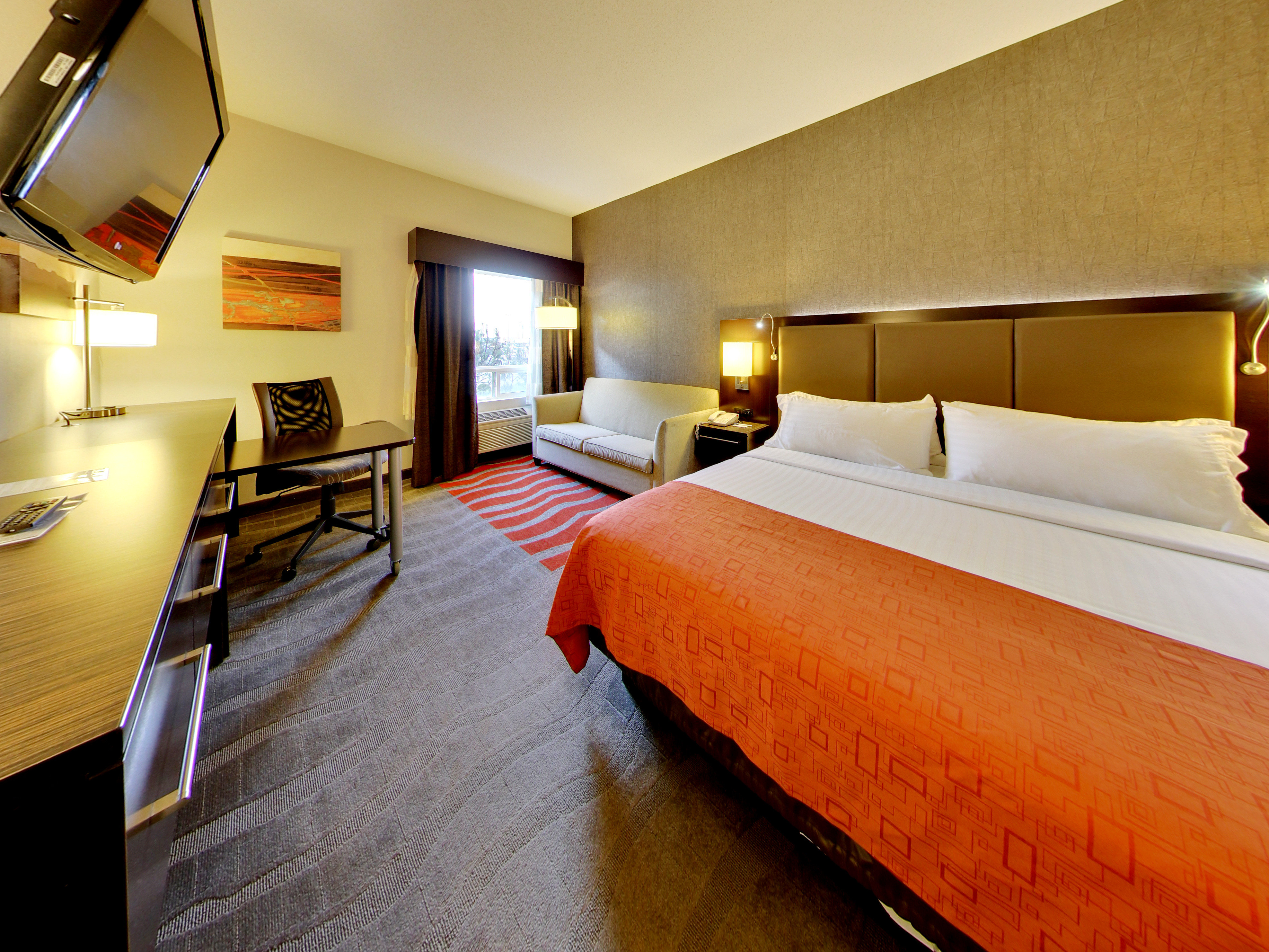 Holiday Inn Express Hotel Suites Edmonton International Airport 8/50