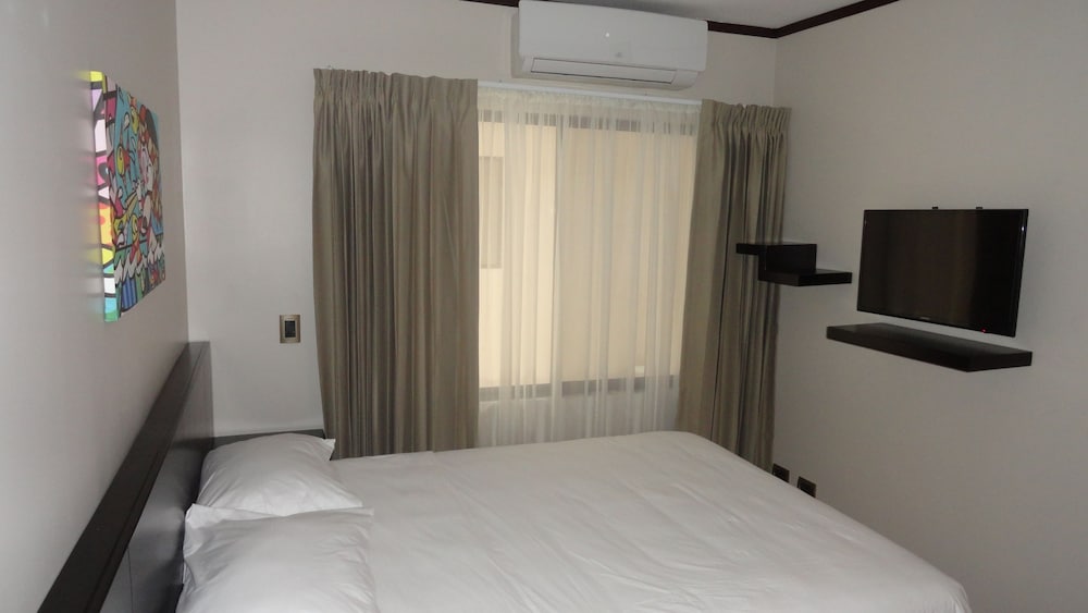 Hotel Colono Beach 24/73
