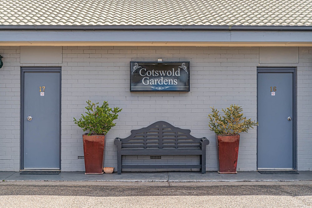 BEST WESTERN COTSWOLD GARDENS in ARMIDALE