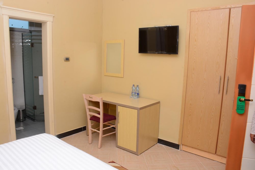 Medal Hotel 21/50