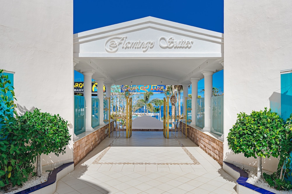 Flamingo Suites 1/50