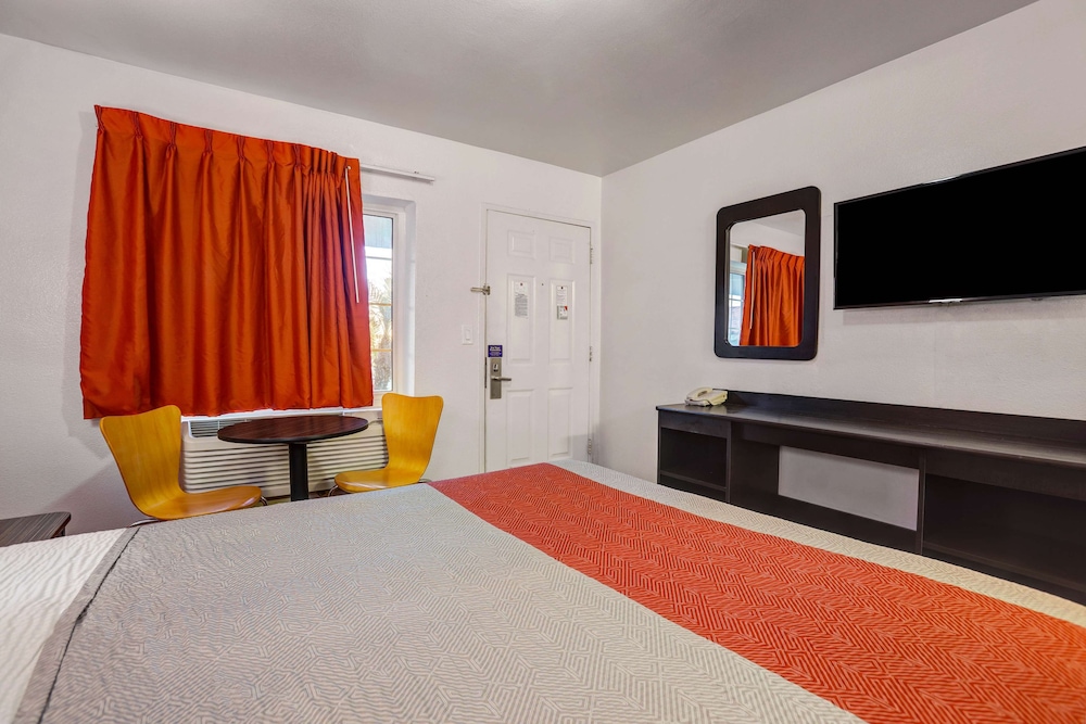 Motel6 Marysville, CA 30/47