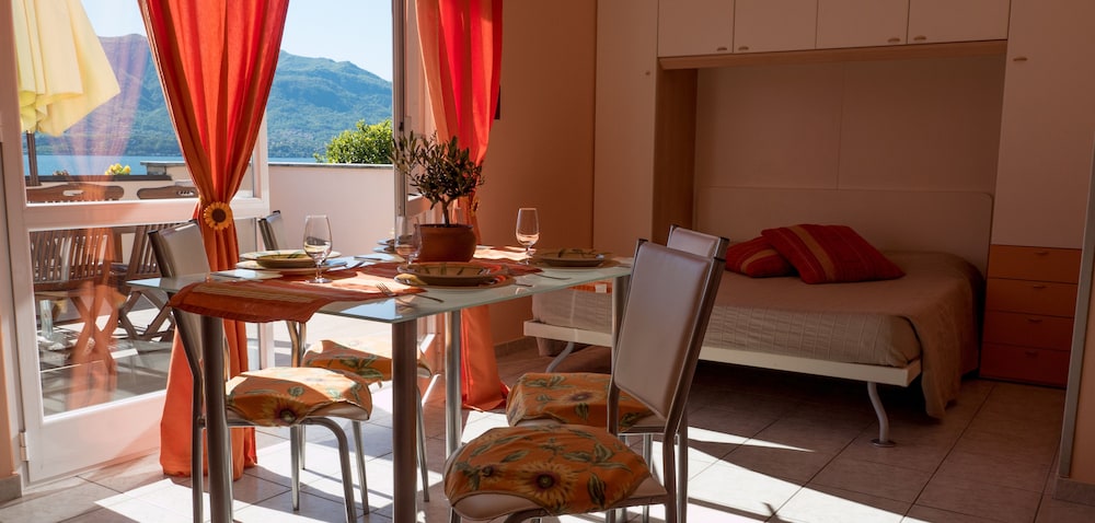Casa E Vela Residence Hotel 25/50