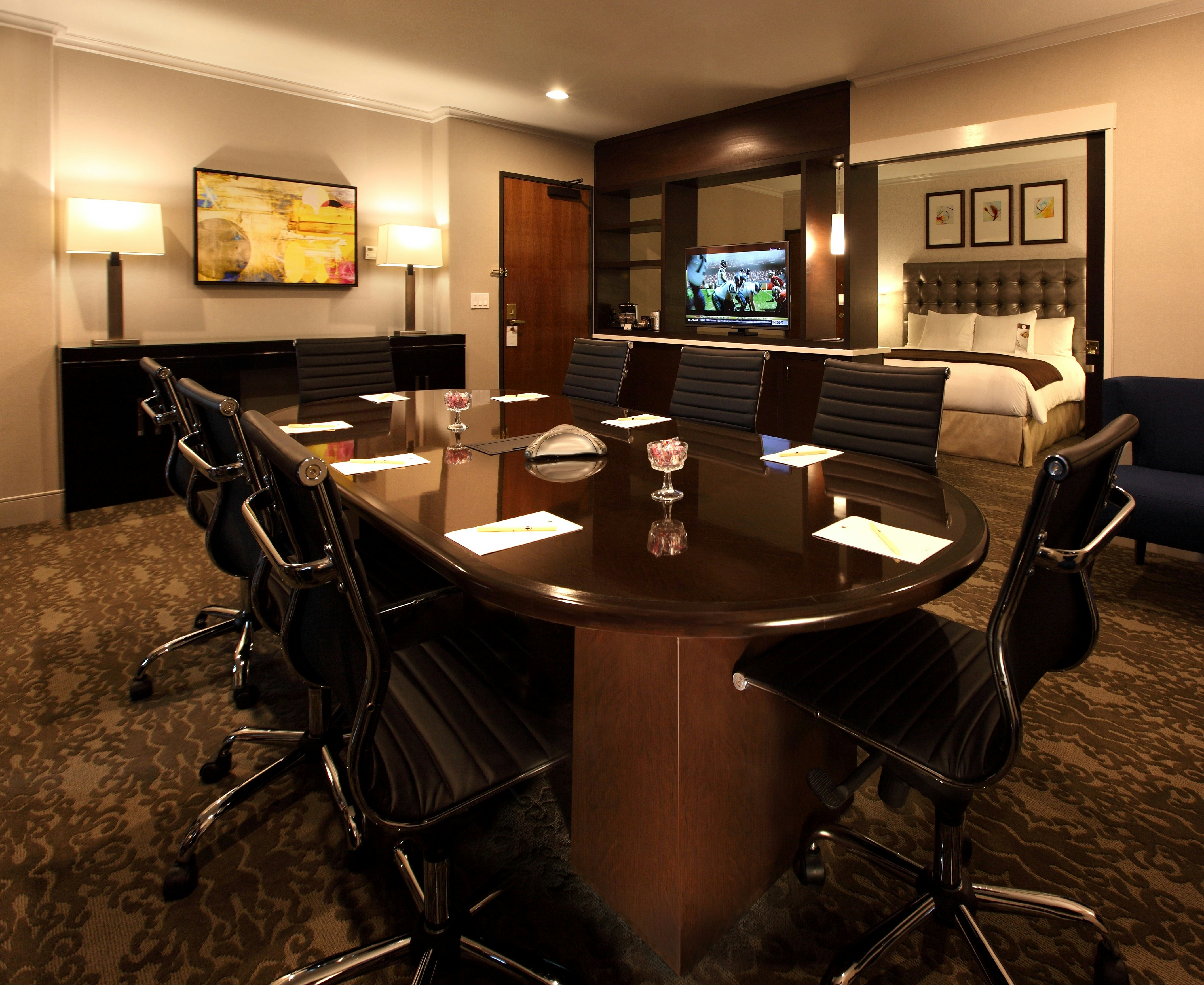 Doubletree By Hilton Claremont 45/58