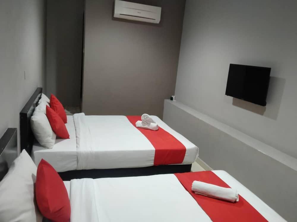Oyo 44097 Avatarr Hotel 28/49