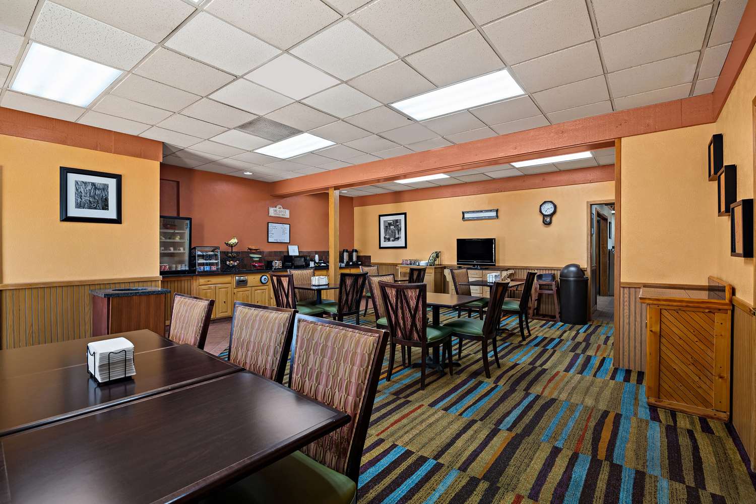 Rodeway Inn McPherson East 23/36