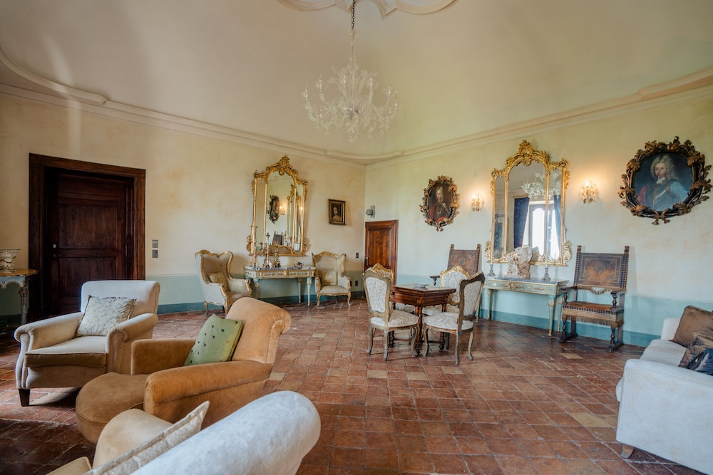 CASTELLO DI SEMIVICOLI 26/44