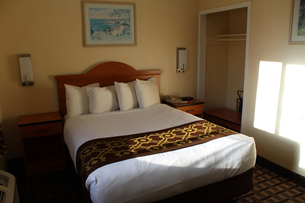 DELUXE, SUITE, 2 QUEEN BEDS