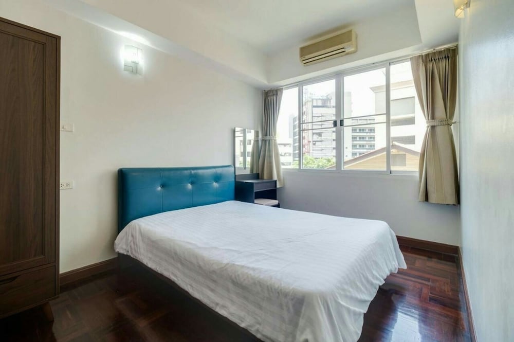 Le Vanvarothai Saladaeng Residence 17/50