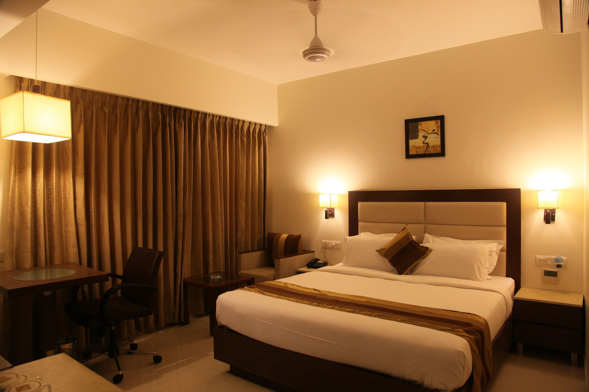 غرفة تنفيذية بسرير كوين لذوي الإعاقة، HOTEL LE GRANDE RESIDENCY 2/4
