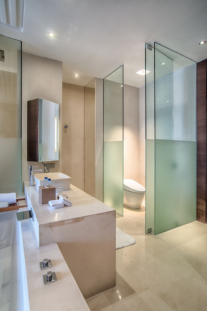 Park Hyatt 47/50
