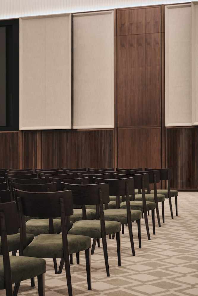 The Chancery Rosewood 44/49