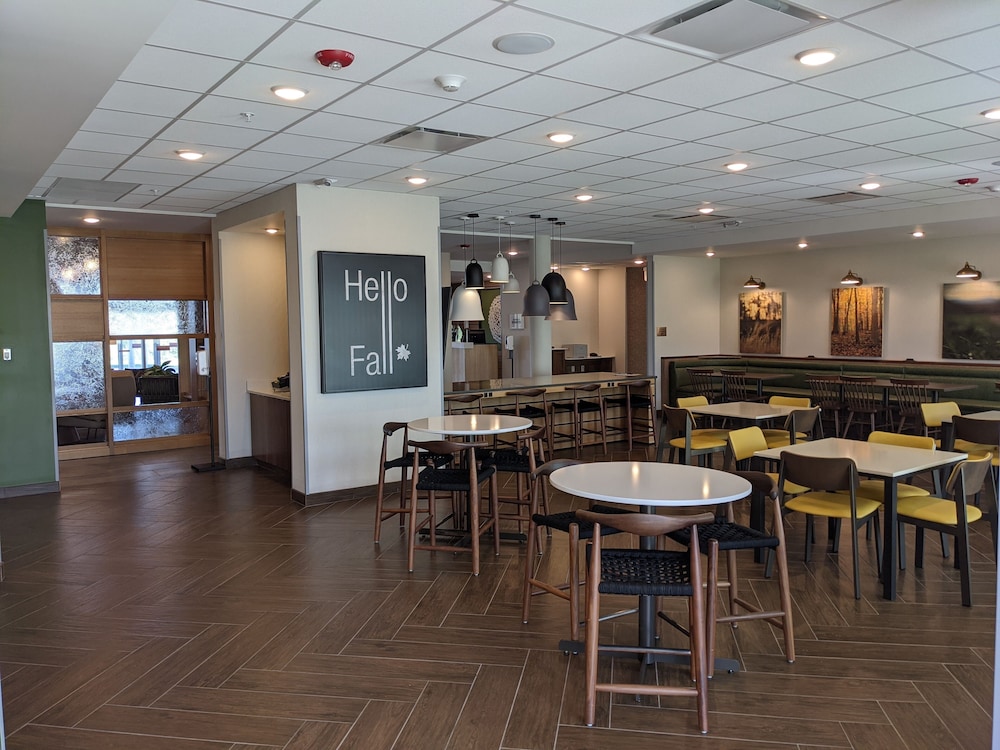 Fairfield Inn & Suites by Marriott Lincoln Crete 35/50