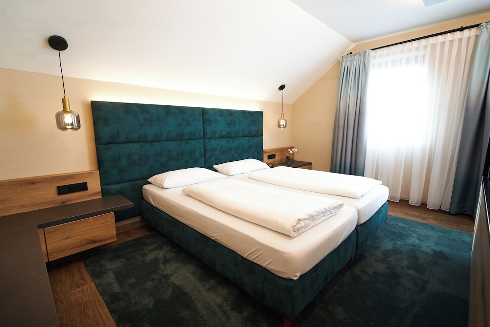 Hotel Erber 9/49