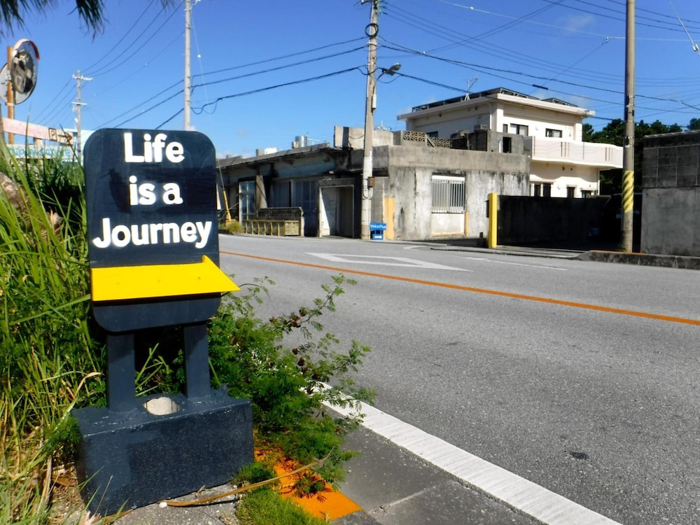 Life Is A Journey - Hostel 16/23