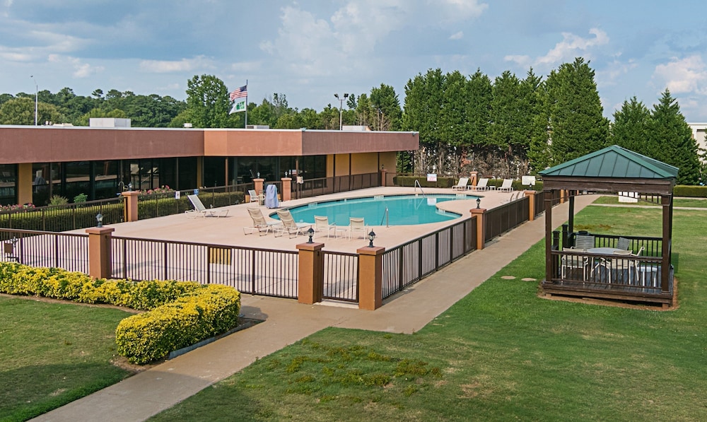 Red Roof Inn Forsyth 9/29