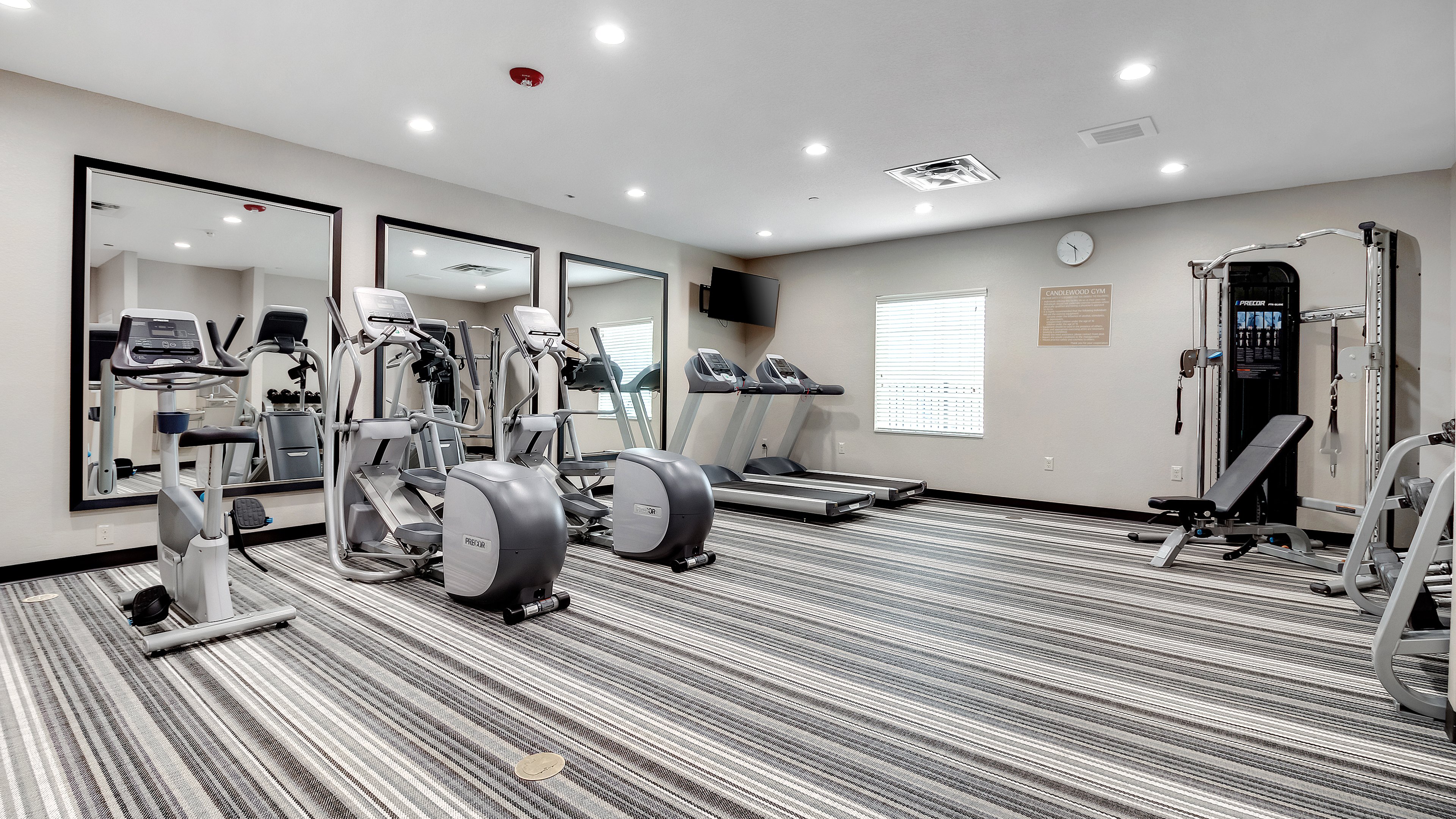 Candlewood Suites Waco 35/58