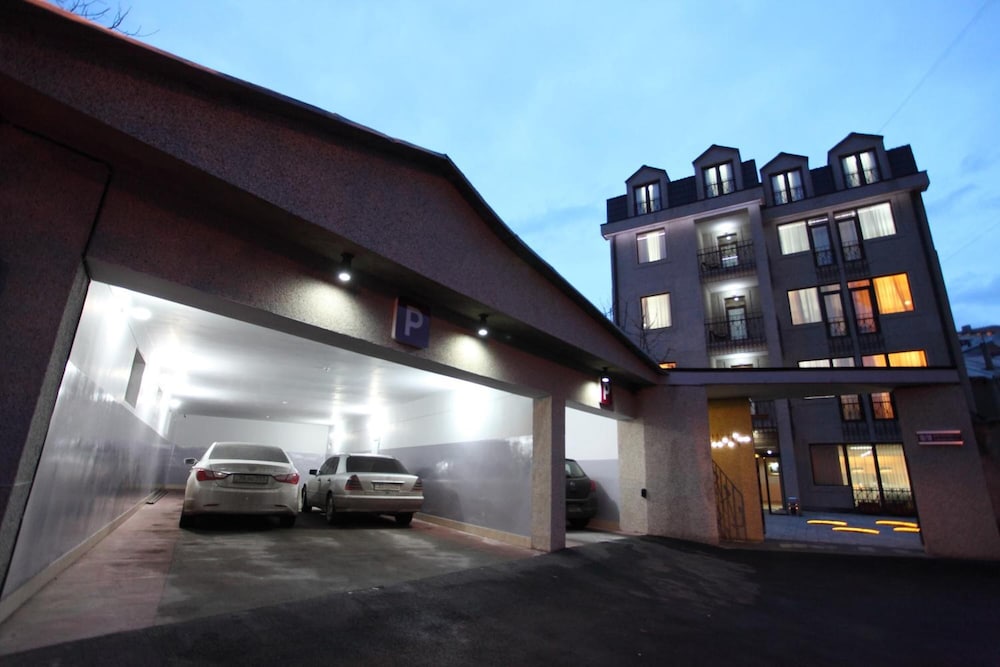 Cascade Hotel in YEREVAN