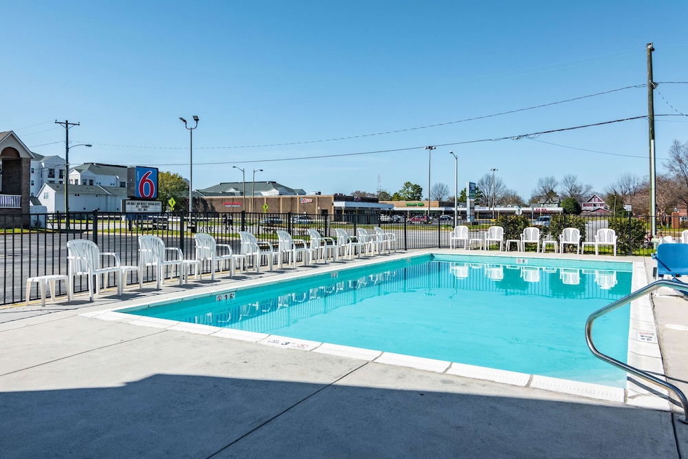 Motel6 Portsmouth, VA 5/57