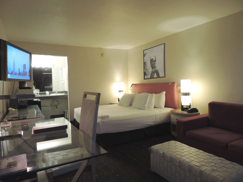 Floridian Hotel 46/71