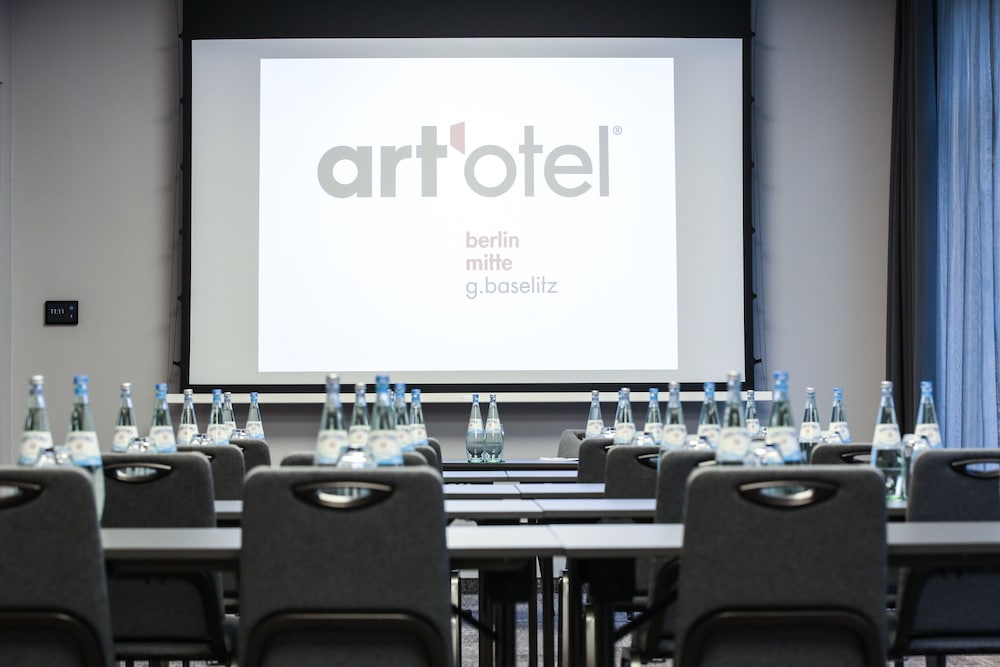 ART'OTEL BERLIN MITTE 61/71