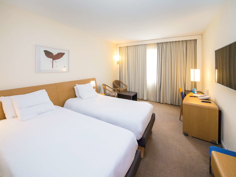 Novotel Roma Est 9/77
