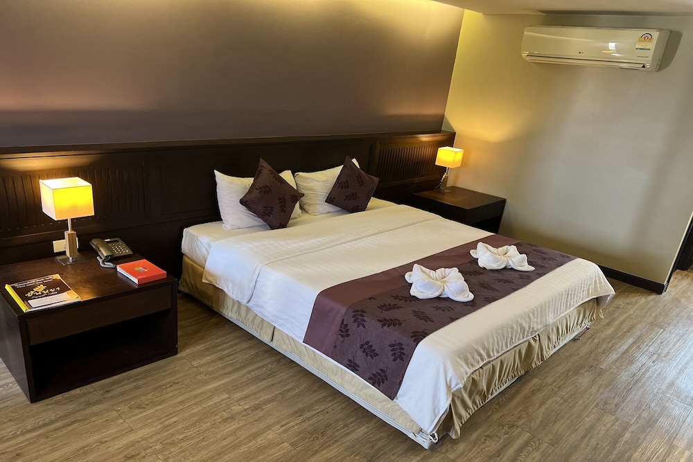 Panya Resort Hotel 17/50